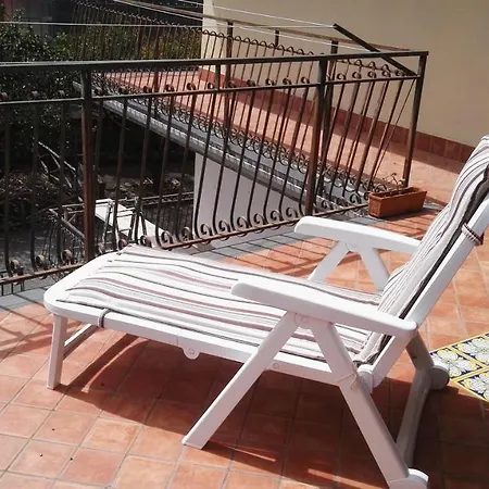 Bed & Breakfast La Rocca Del Gelsomino